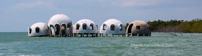 looking north at the dome houses in the middle of the gulf